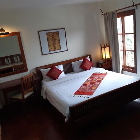 Avilla Phasouk Hotel Vientiane Esterno foto