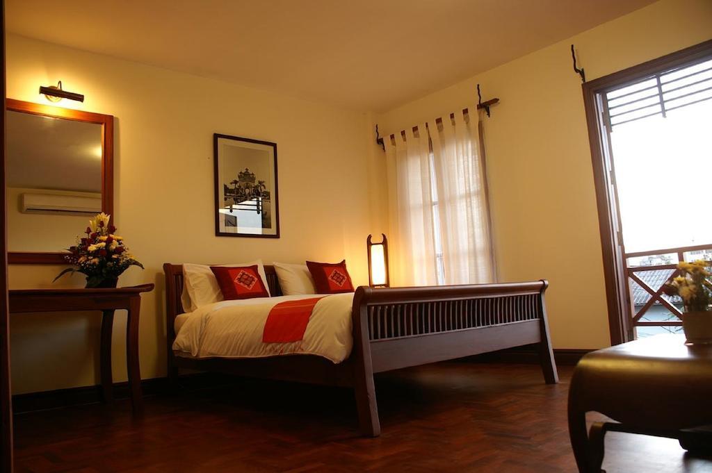 Avilla Phasouk Hotel Vientiane Esterno foto