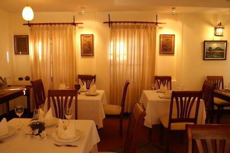 Avilla Phasouk Hotel Vientiane Esterno foto