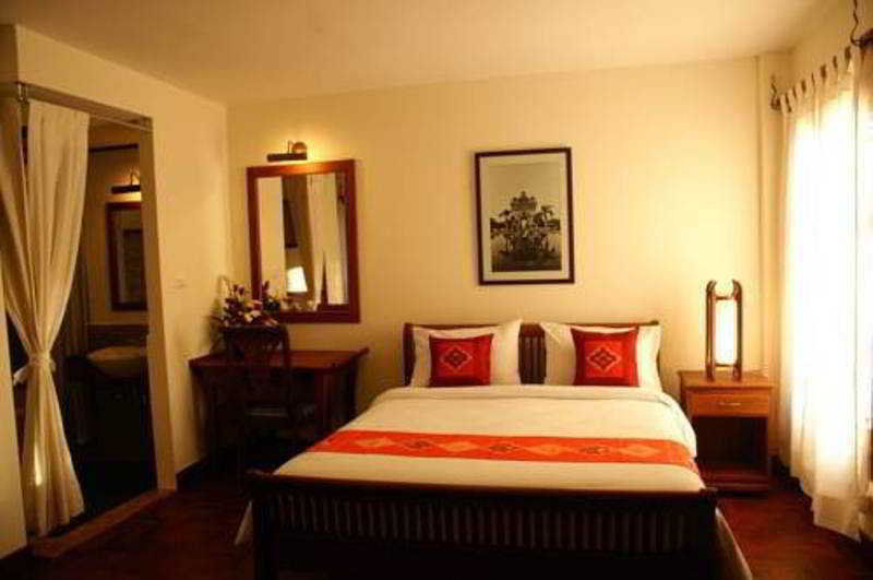Avilla Phasouk Hotel Vientiane Esterno foto
