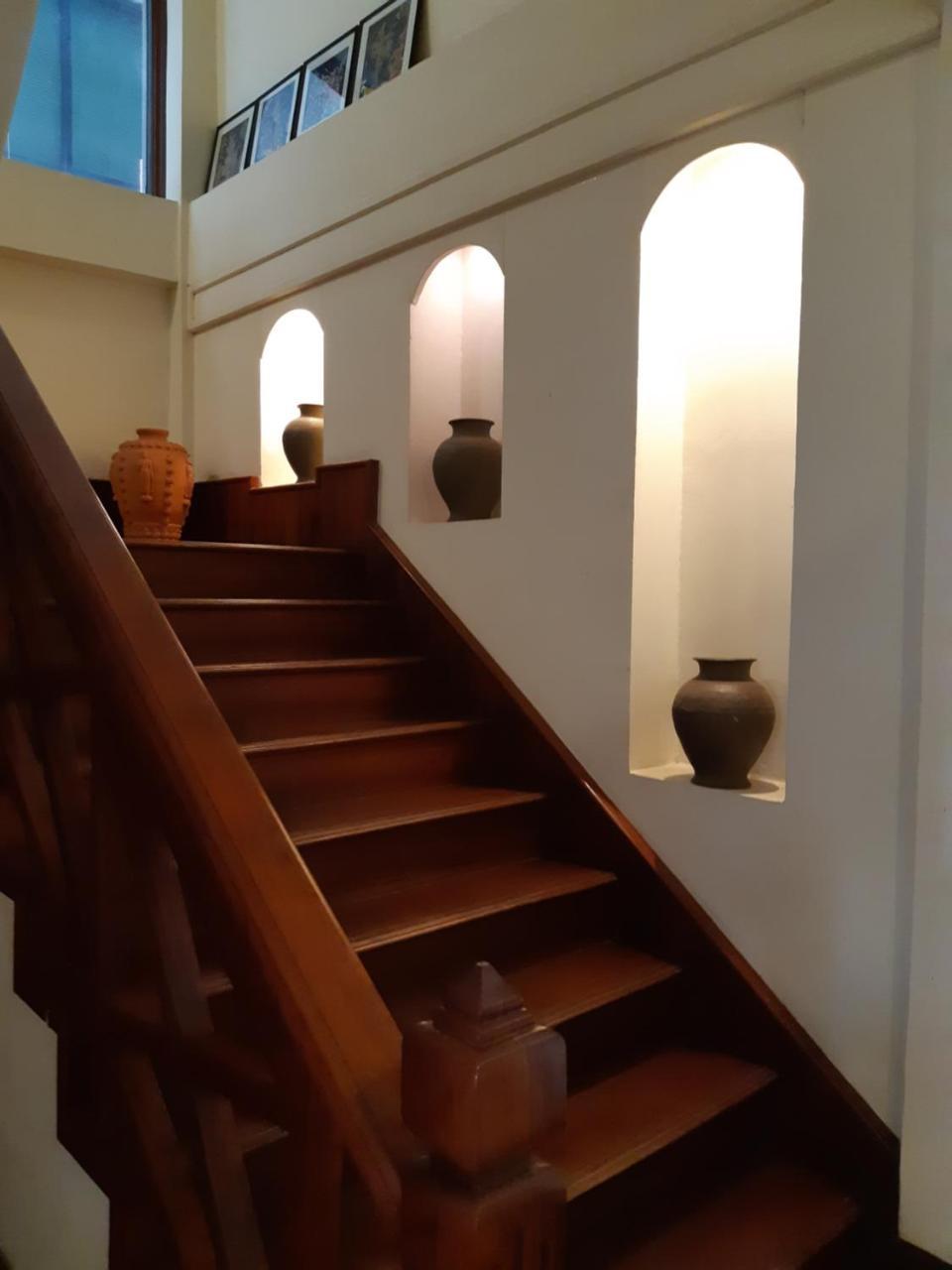 Avilla Phasouk Hotel Vientiane Esterno foto