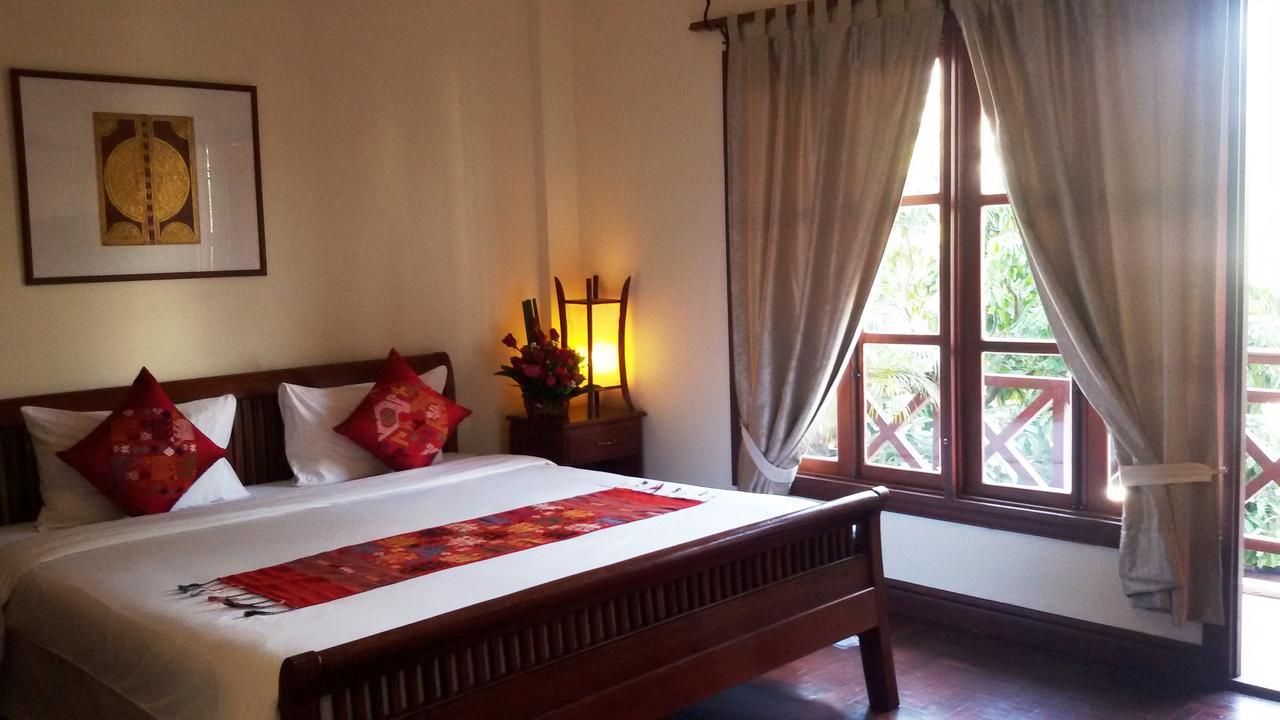 Avilla Phasouk Hotel Vientiane Esterno foto