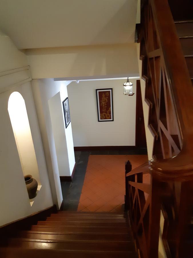 Avilla Phasouk Hotel Vientiane Esterno foto