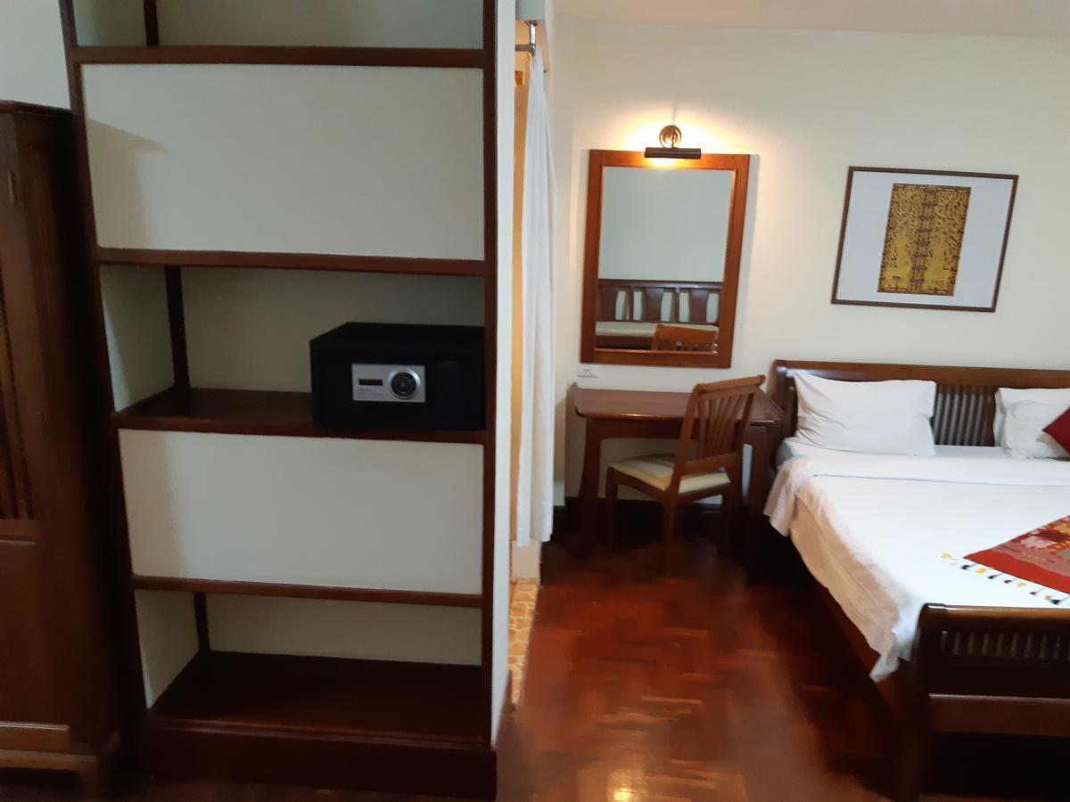 Avilla Phasouk Hotel Vientiane Esterno foto